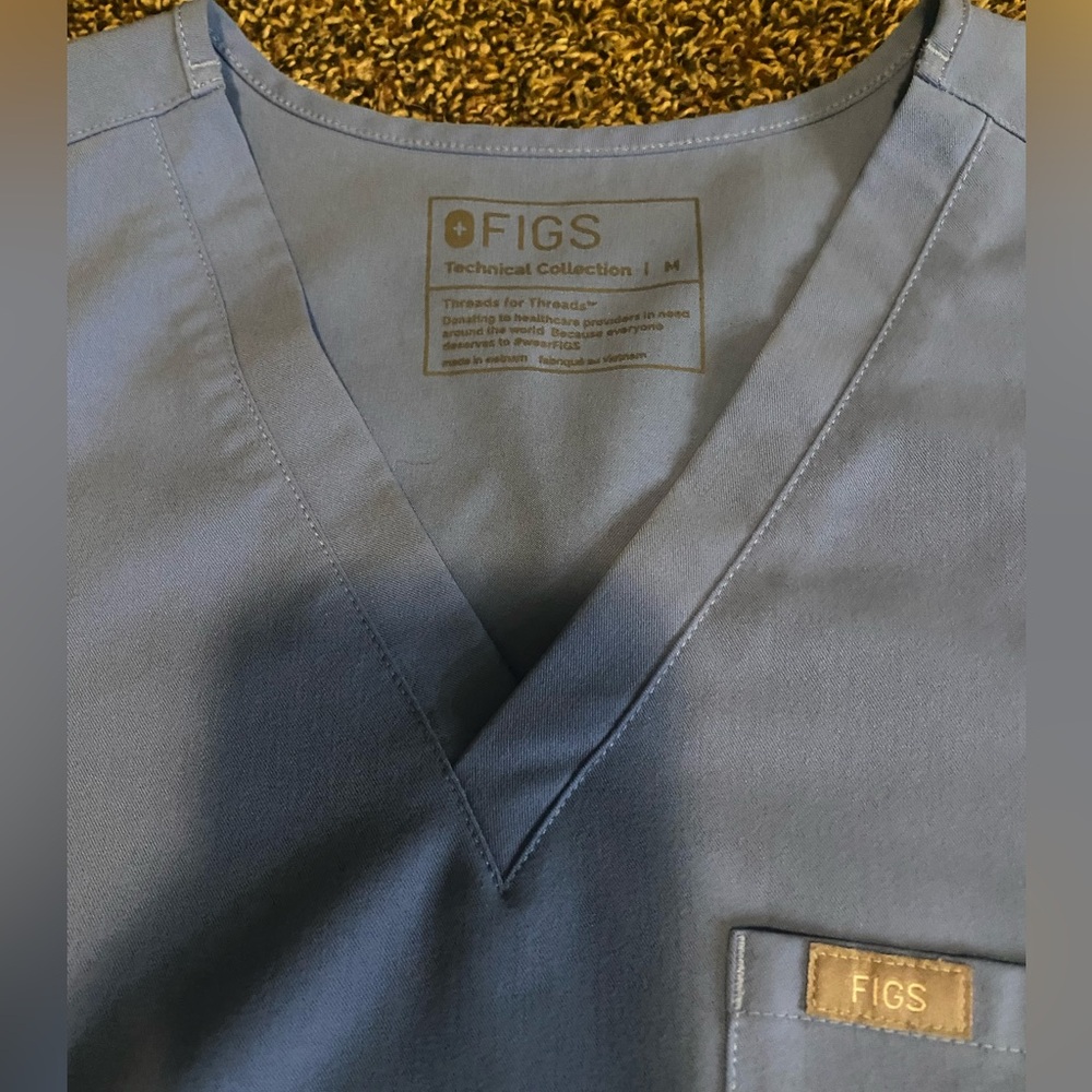 Womens figs scrub top
